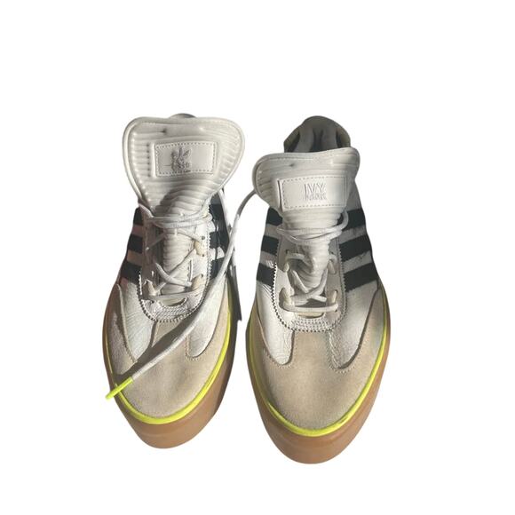 Shoes - Women’s sneakers